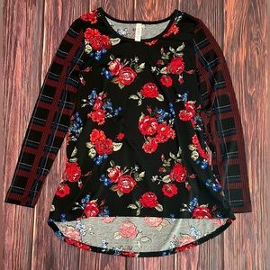 Lularoe Floral plaid Lynnae